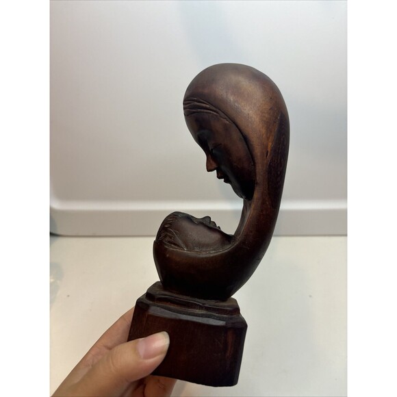 Mother and Child sculpture wooden hand carved Decour items - Picture 4 of 9